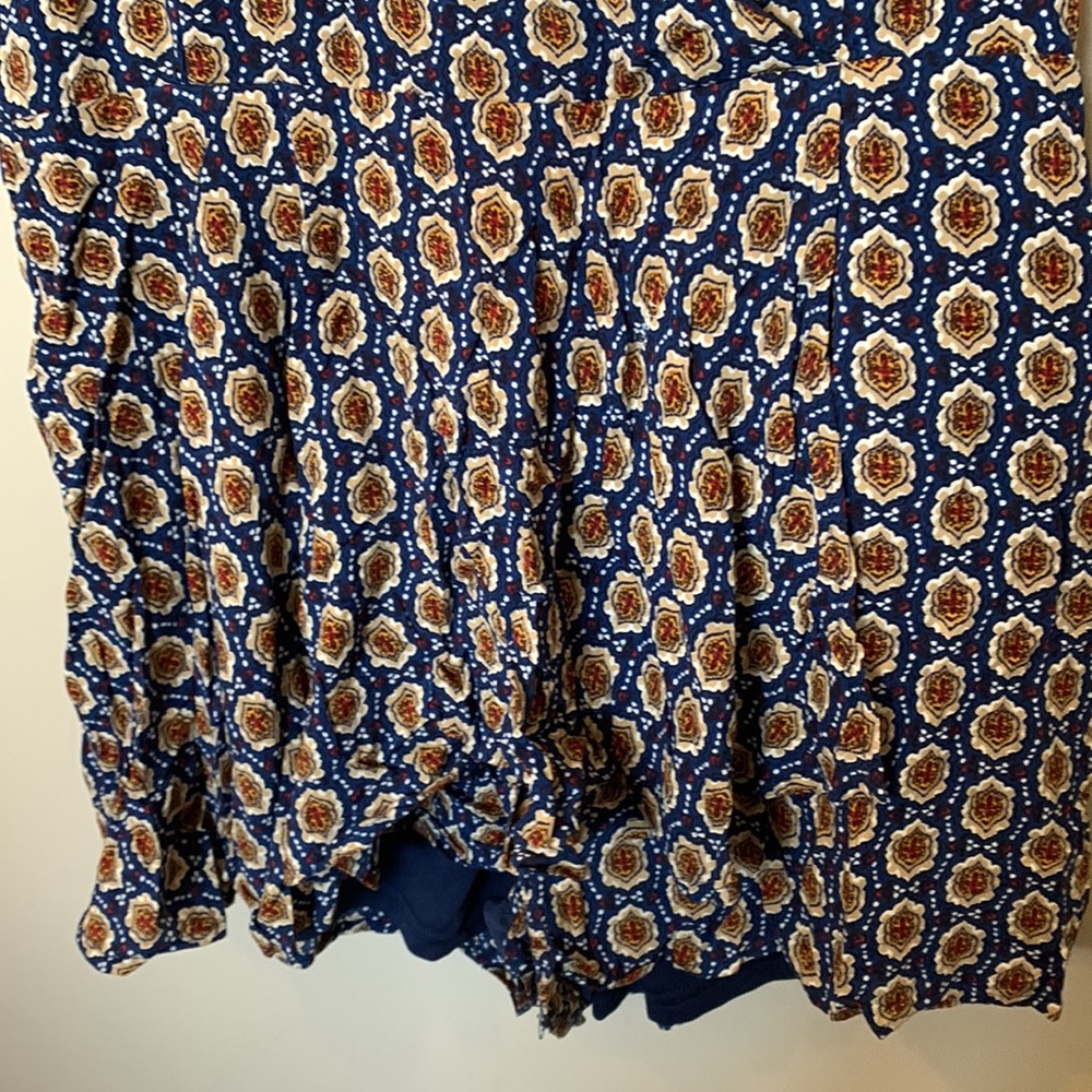 Navy patterned romper - Picture 4 of 7